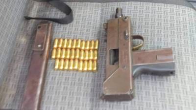 Una de las armas decomisadas por Fusina.