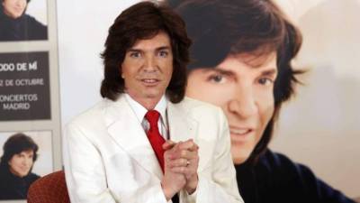 La muerte de Camilo Sesto, un ícono de la música romántica, ha revolucionado las redes sociales.