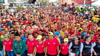 La Maratón de LA PRENSA se ha caracterizado por ser una tradición durante la Feria Juniana con la presencia de miles de personas que participan. Este año regresa tras dos años de ausencia por culpa del covid-19.