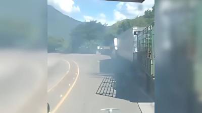 Otro conductor de rastra detiene camión desenfrenado en Taulabé