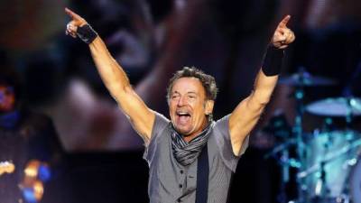 Bruce Springsteen es reconocido músico y compositor estadounidense.