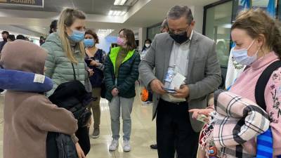 El itinerario de viaje fue Varsovia, Ámsterdam, Panamá y Guatemala.