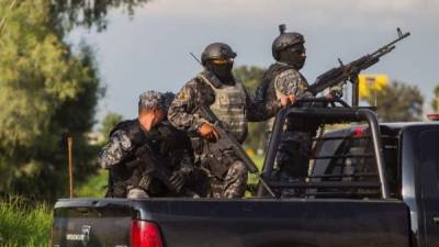 La Marina y la policía mexicana colaborarán con las autoridades estadounidenses en la lucha contra los cárteles de droga en ese país.