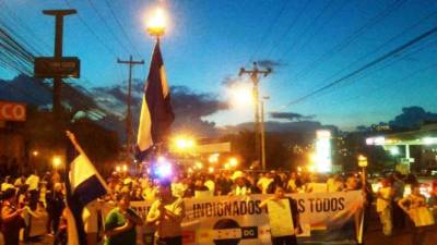 Marcha de los indignados en Tegucigalpa el 30 de octubre de 2015.