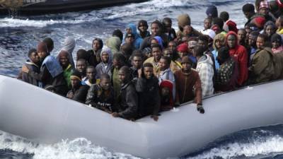 Miles de migrantes han sido rescatados por las autoridades italianas en lo que va del 2014.
