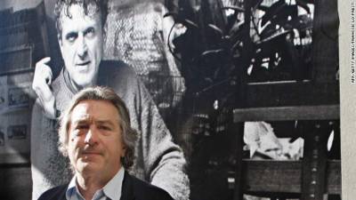 Robert De Niro en una exhibición de la obra de su padre en 2005. De Niro padre ahora es el tema de la película de su hijo.
