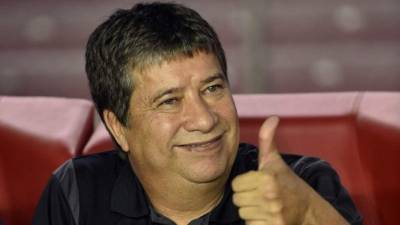Hernán 'Bolillo' Gómez mantiene un record de llevar al mundial a tres selecciones.