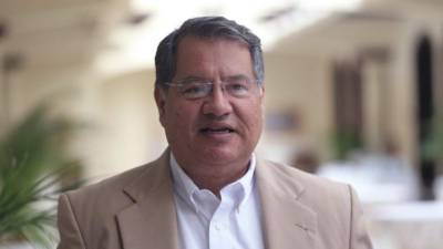 El catedrático Edgardo Rodríguez afirma que ya se disculpó con sus estudiantes.