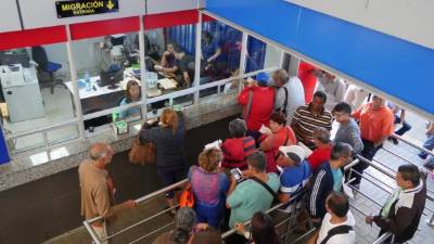 En el puesto de control fronterizo de Paso Canoas, el Servicio Nacional de Migración (SNM) retuvo a un ciudadano de nacionalidad hondureña.