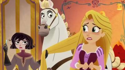 En esta nueva aventura a la princesa Rapunzel le vuelve a crecer el cabello.