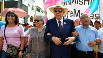 El Pr. Rodolfo González está siendo investigado por la fiscalía.