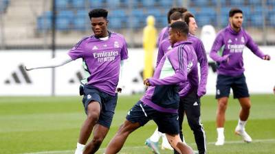 Los jugadores se perderán el encuentro por lesión.