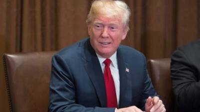 Donald Trump, presidente de Estados Unidos publicó en twiter 'que la gente ahora vea y comprenda qué está pasando aquí, ahora todo está empezando a salir'.