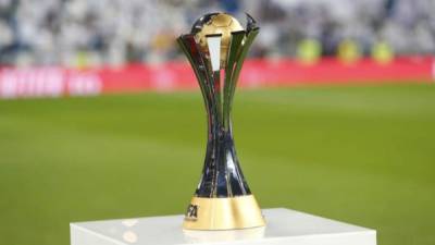 Luego de la decisión de no jugar la Copa América y la Eurocopa este año, la FIFA aplazará el torneo que reúne a los mejores clubes del año por el coronavirus.