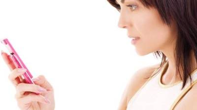 Las personas que pasan mucho tiempo usando su teléfono celular pueden estar deprimidas.