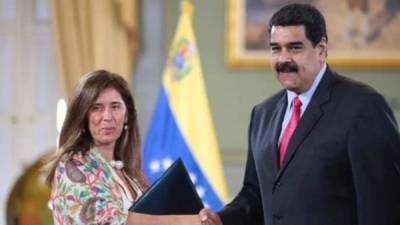 Maduro dio marcha atrás y suspendió la expulsión de la embajadora de la UE en Venezuela, Isabel Brilhante Pedrosa.