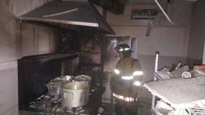 La explosión se produjo en el área de la cocina mientras los trabajadores hacían los preparativos para la inauguración del nuevo establecimiento.