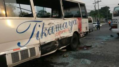Entre las personas heridas están los motoristas quienes fueron trasladados al hospital Mario Catarino Rivas.