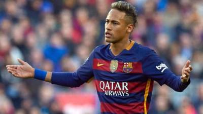 Neymar es toda una sensación para el público azulgrana, que disfruta partido a partido de sus exhibiciones y de sus goles a pesar sus problemas judiciales.
