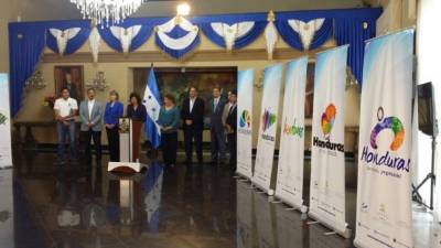 En Casa Presidencial se presentaron las 10 iniciativas finalistas.