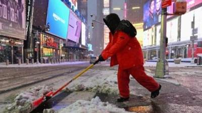 Gigantesca tormenta invernal afecta Nueva York