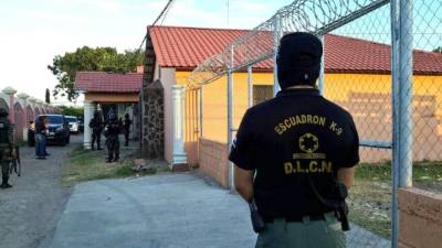 La acción se desarrolla en tres departamentos del país donde se está asegurando 42 bienes.
