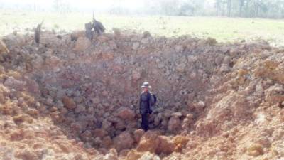 La pista fue dinamitada.