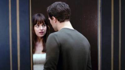 Una escena de Cincuenta Sombras de Grey.