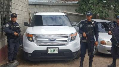 Los autos fueron encontrados en la colonia Céleo González, sector Planeta.