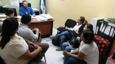 Fiscales especiales y agentes de la Atic llegaron ayer hasta la Corte Suprema de Justicia en Tegucigalpa y al archivo del Tribunal Superior de Cuentas (TSC) a decomisar documentos de suma importancia que tienen que ver con varios casos, entre ellos el de Teodoro Bonilla.