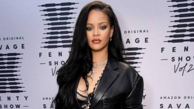Rihanna es una cantante y diseñadora originaria de Barbados.