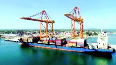 Sector empresarial destaca la necesidad de adquirir más equipo de rayos X para ser más competitivos.