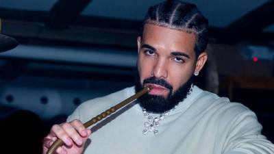 Drake presenta un álbum de música dance con un interesante abordaje cálido y minimalista en el que se entrelazan influencias del afrobeat y el dancehall.