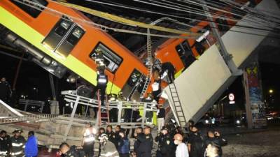 El Gobierno de AMLO indemnizará a las familias y sobrevivientes del accidente del metro en la capital mexicana./AFP.