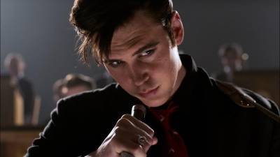 El actor Austin Butler interpreta al “Rey del rock”, Elvis Presley.