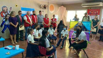 Niños y adolescentes iniciarán el año lectivo 2023 en escuelas seguras y mejoradas en su infraestructura.