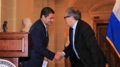 El presidente Hernández y el secretario de la OEA, Luis Almagro, firmaron la instalación de la Maccih el pasado 19 de enero en Washington.