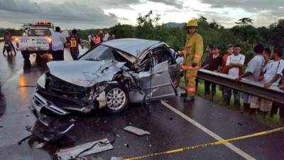 Accidente vial en el que perdieron la vida el pasado lunes dos mujeres hondureñas.
