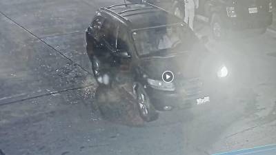 La policía busca el vehículo y al conductor que embistió a Geny Antonio Meléndez, el cual ya fue identificado con las cámaras de vigilancia.