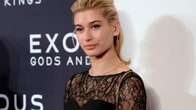 Hailey Baldwin tiene una fuerte amistad con Justin Bieber.
