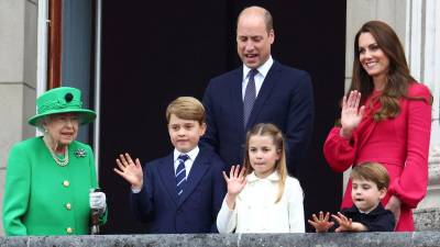 Los duques de Cambridge se mudan a Windsor para estar más cerca de la reina Isabel II.