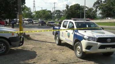 Foto de escena de una muerte violenta en San Pedro Sula.