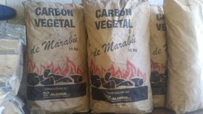 El carbón de marabú debe su nombre a una especie vegetal que no es nativa de Cuba.