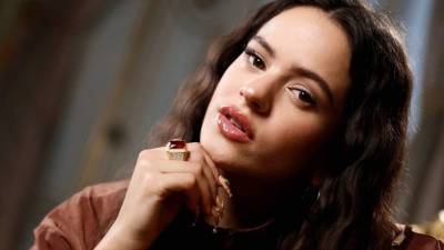 Rosalía se llevó dos gramófonos junto a Ozuna a Mejor fusión/interpretación urbana y Mejor canción urbana, ambos por 'Yo x ti, tú x mí'.