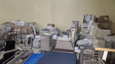 parte de los equipos donados por Canadá.