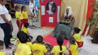 Los alumnos de primaria y preescolar visitaron el museo de cera.