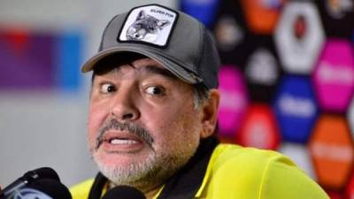 Diego Maradona señaló que no volvería a convocar a Lionel Messi para la selección de Argentina. FOTO EFE.