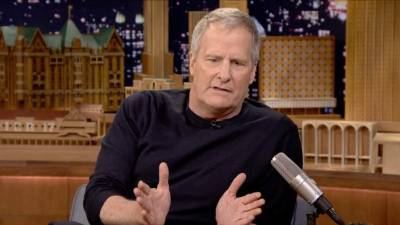 Jeff Daniels durante la promoción del filme 'The Martians'.