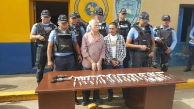 Los detenidos José Ángel Valladares Ochoa y Marco Antonio Flores.