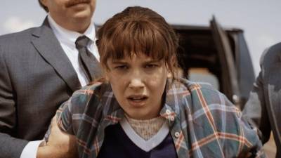 Millie Bobby Brown interpreta a Eleven.